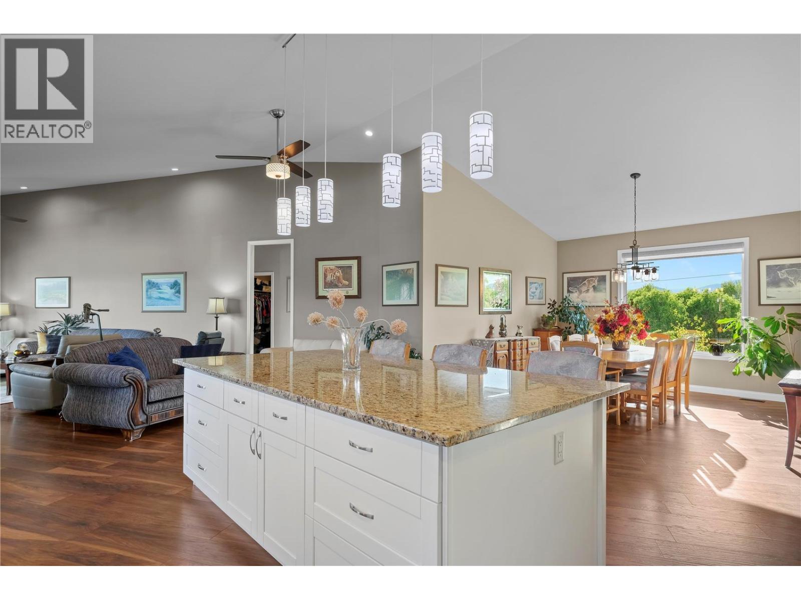 3810 Casorso Road, Kelowna, British Columbia  V1W 4M7 - Photo 9 - 10382103