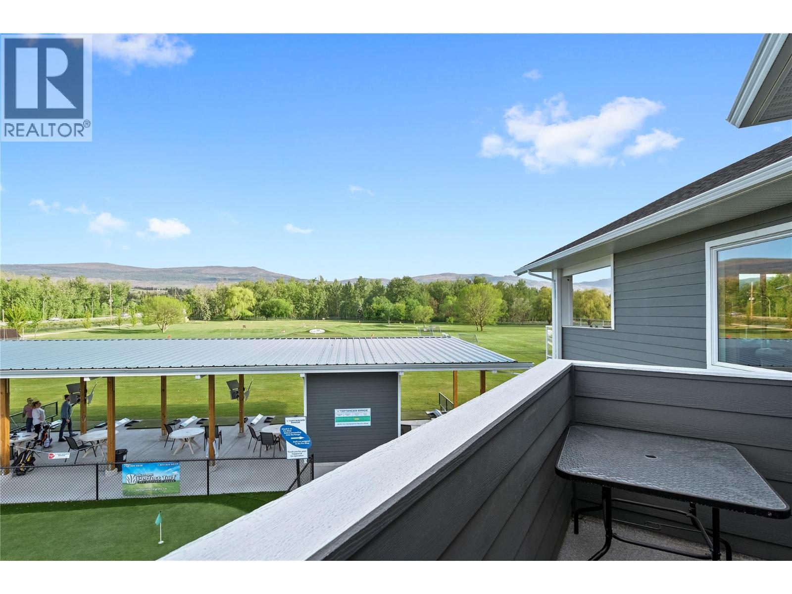 3810 Casorso Road, Kelowna, British Columbia  V1W 4M7 - Photo 11 - 10382105