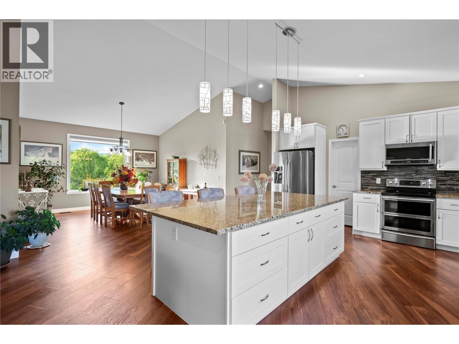 3810 Casorso Road, Kelowna, British Columbia  V1W 4M7 - Photo 15 - 10382105