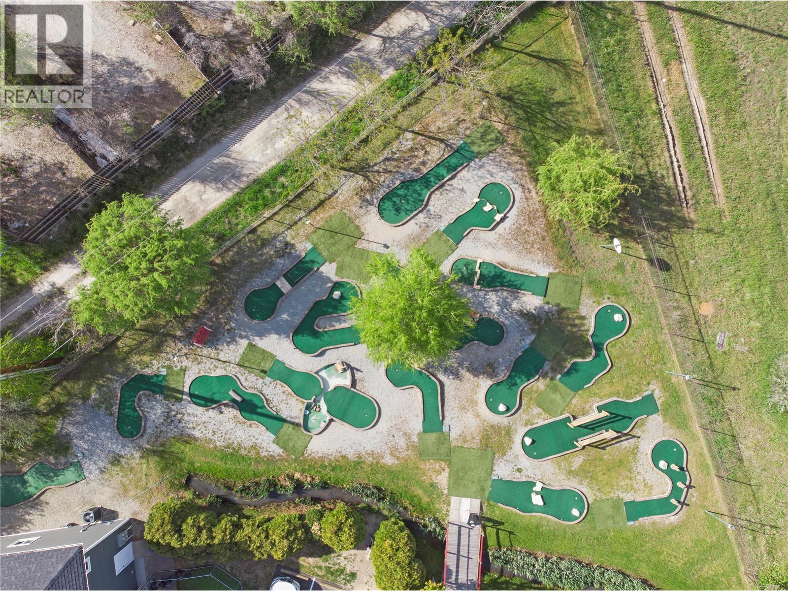 3810 Casorso Road, Kelowna, British Columbia  V1W 4M7 - Photo 2 - 10382105