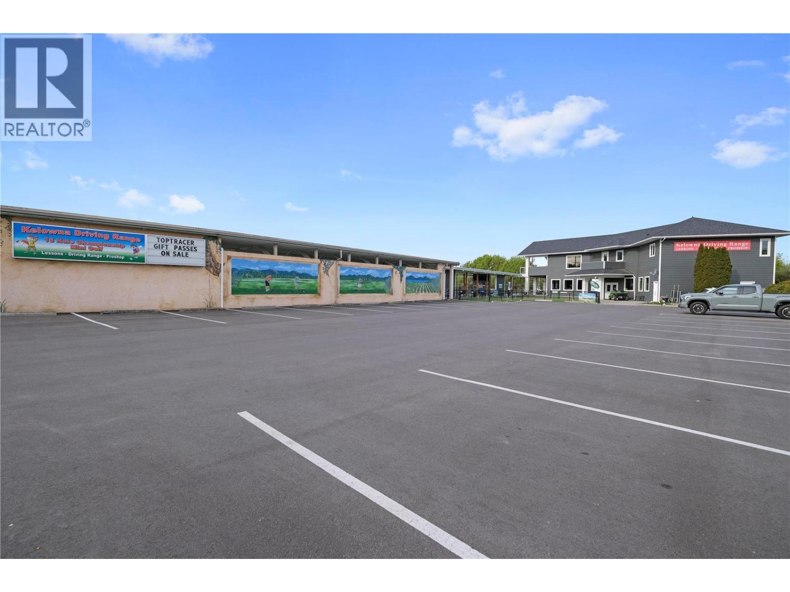 3810 Casorso Road, Kelowna, British Columbia  V1W 4M7 - Photo 40 - 10382105