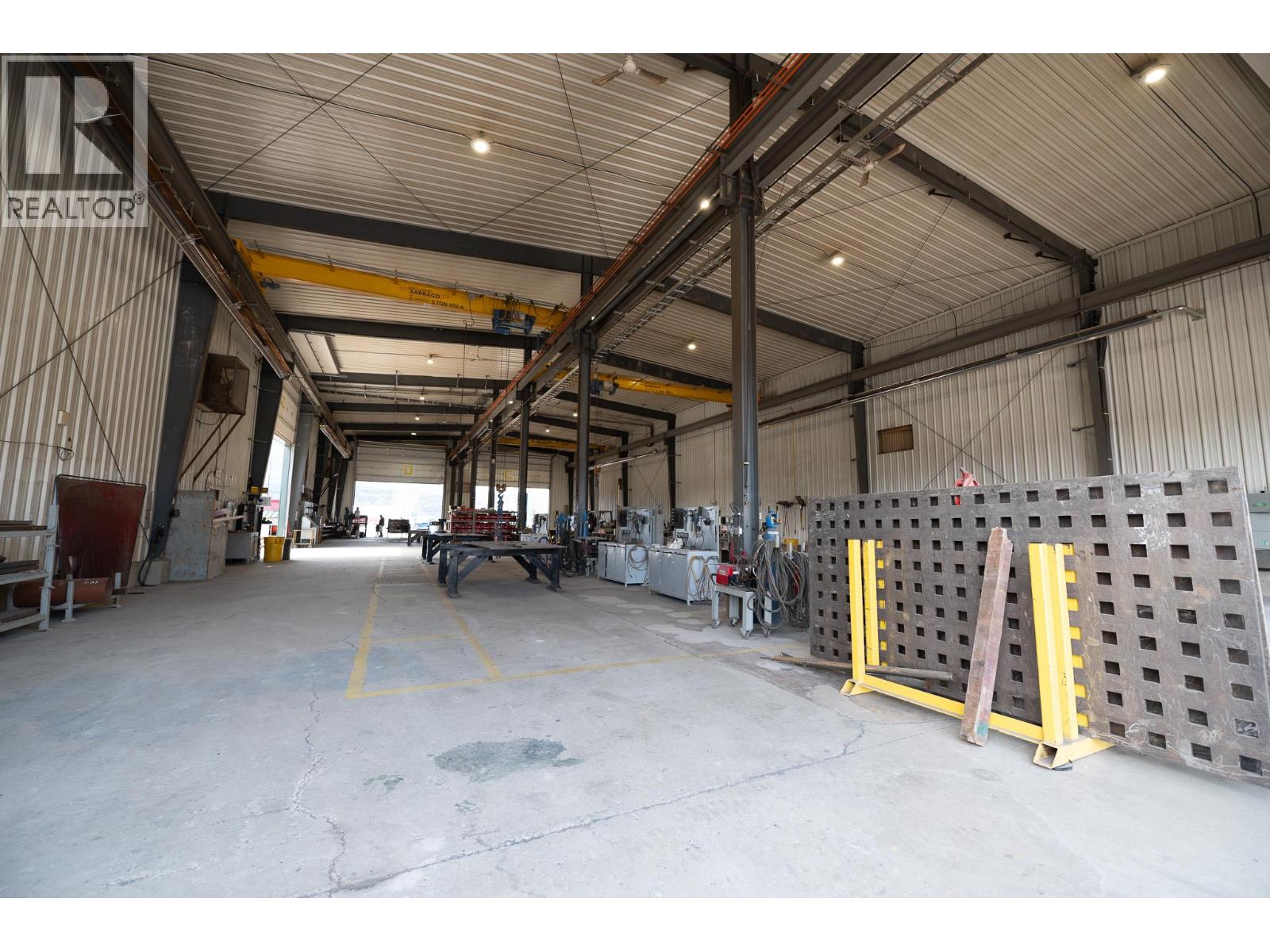 9100 Grainger Road, Canal Flats, British Columbia  V0B 1B0 - Photo 14 - 10382233