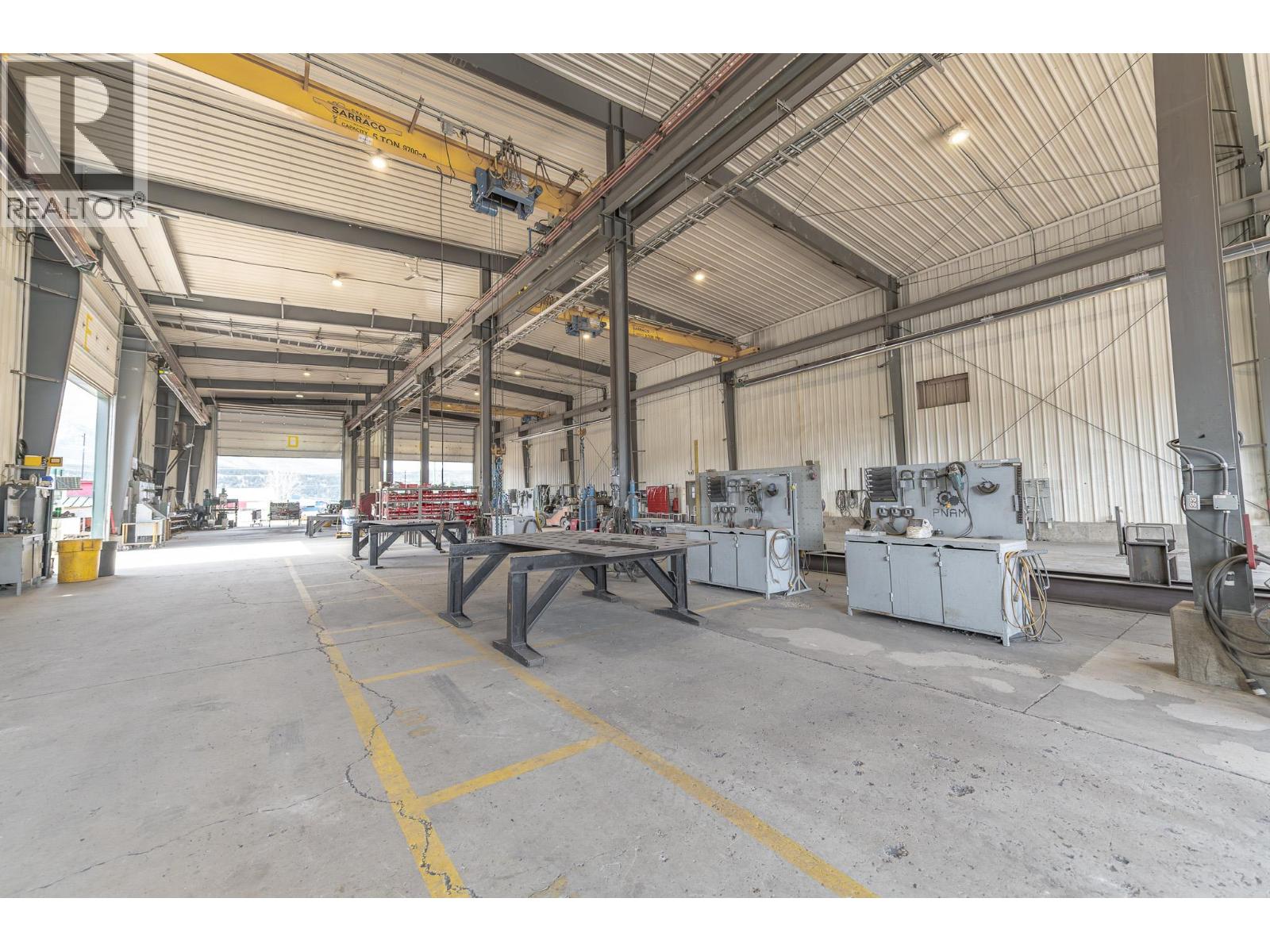 9100 Grainger Road, Canal Flats, British Columbia  V0B 1B0 - Photo 15 - 10382233