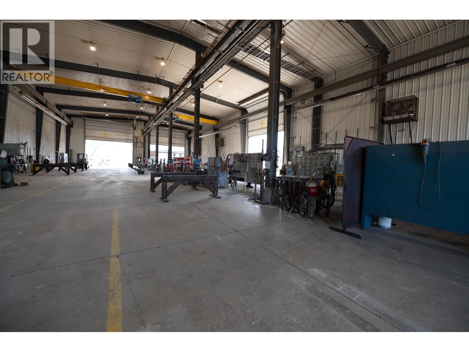 9100 Grainger Road, Canal Flats, British Columbia  V0B 1B0 - Photo 22 - 10382233