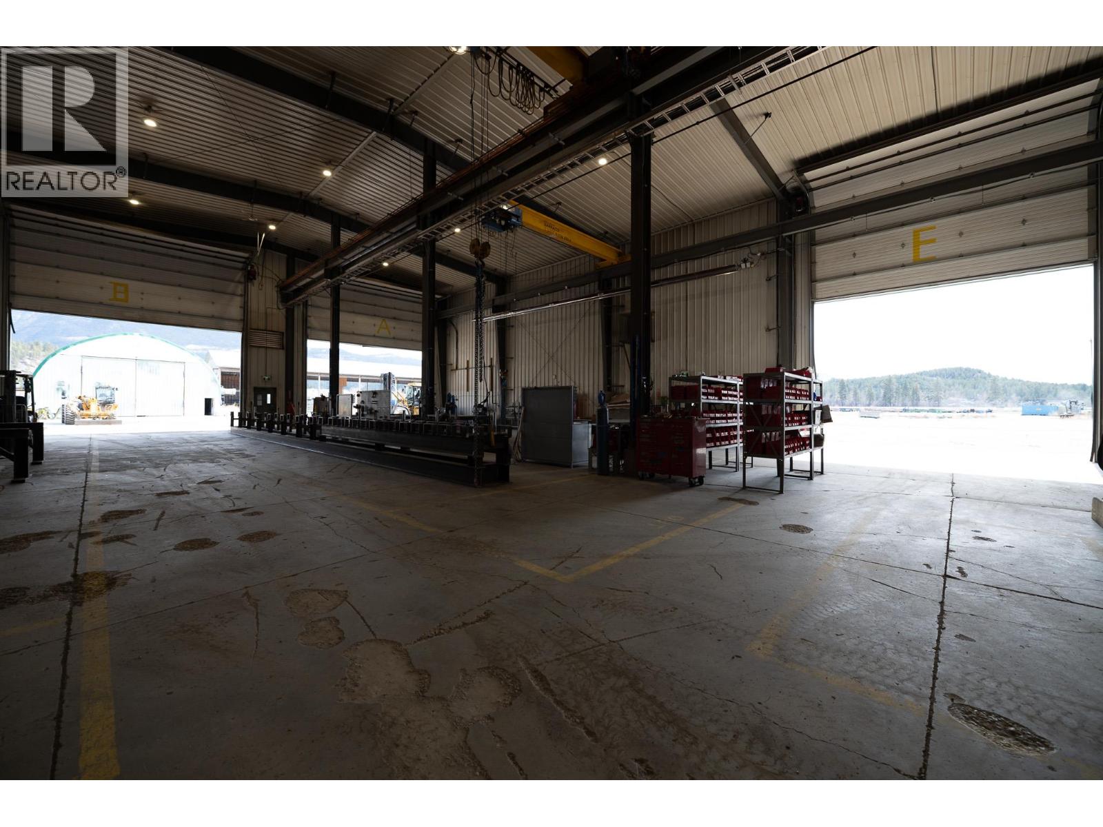 9100 Grainger Road, Canal Flats, British Columbia  V0B 1B0 - Photo 26 - 10382233