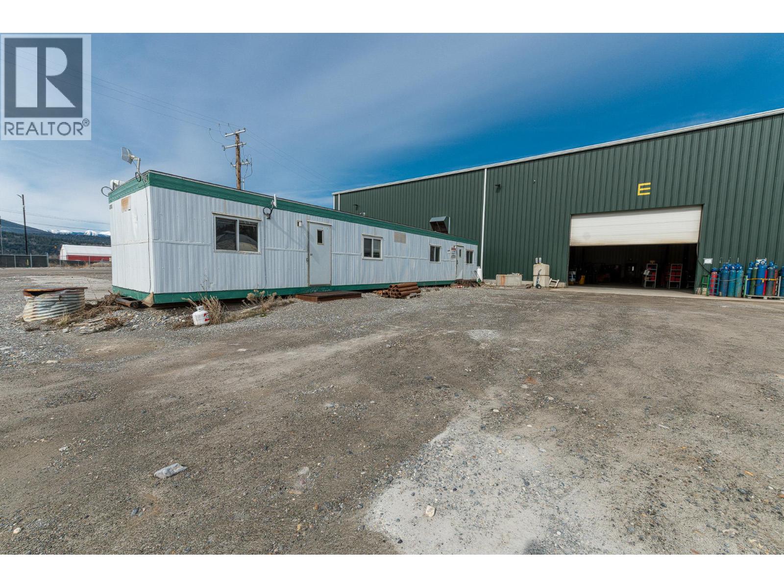 9100 Grainger Road, Canal Flats, British Columbia  V0B 1B0 - Photo 56 - 10382233