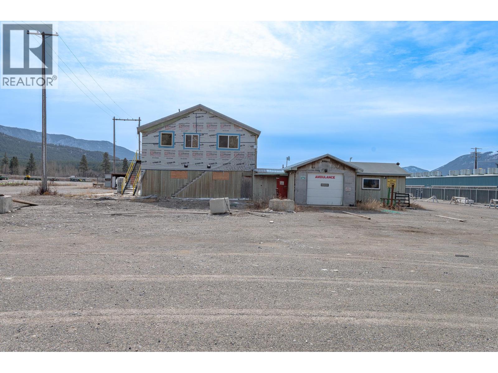 9100 Grainger Road, Canal Flats, British Columbia  V0B 1B0 - Photo 64 - 10382233