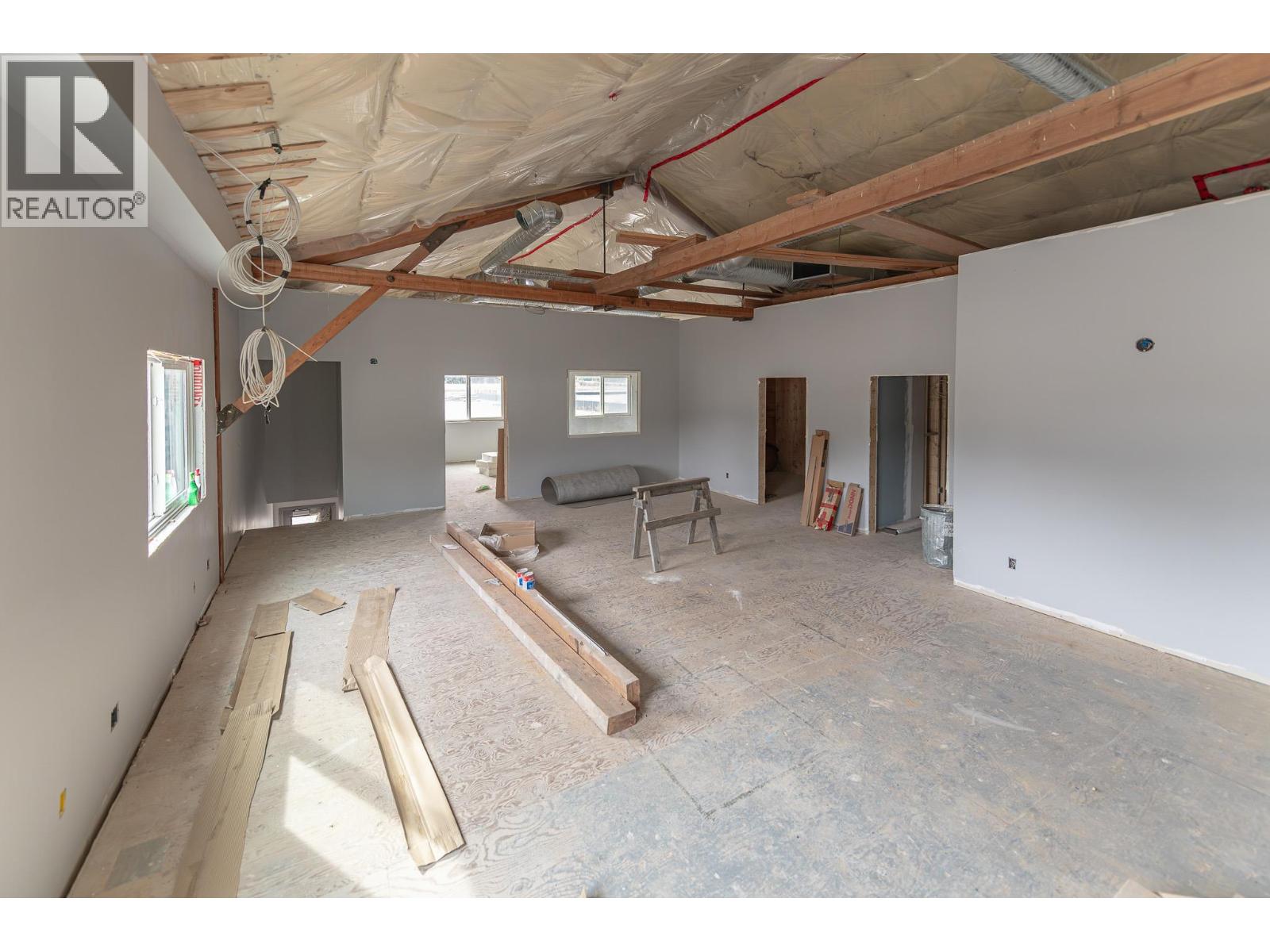 9100 Grainger Road, Canal Flats, British Columbia  V0B 1B0 - Photo 75 - 10382233