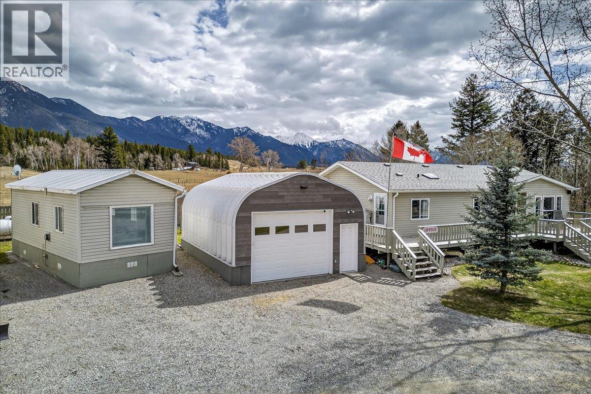 1474 93 95 Highway, Windermere, British Columbia  V0B 2L1 - Photo 36 - 10382216