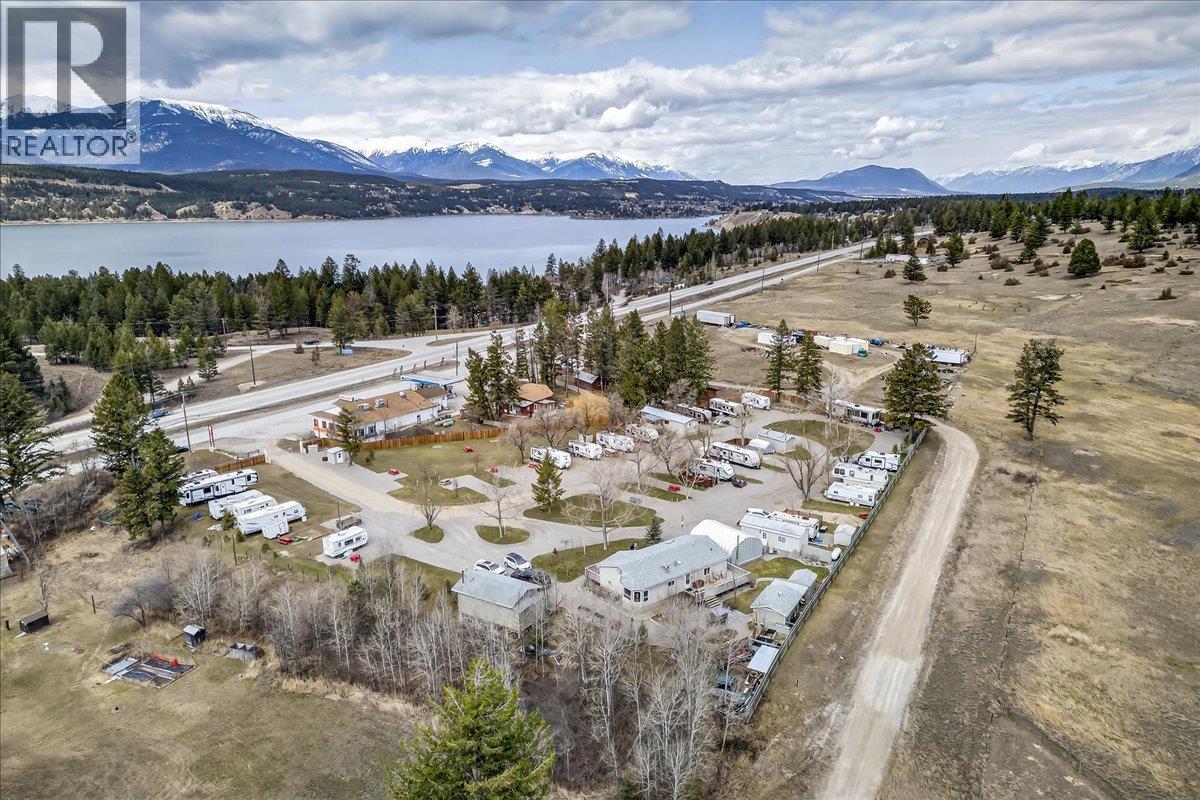 1474 93 95 Highway, Windermere, British Columbia  V0B 2L1 - Photo 5 - 10382216