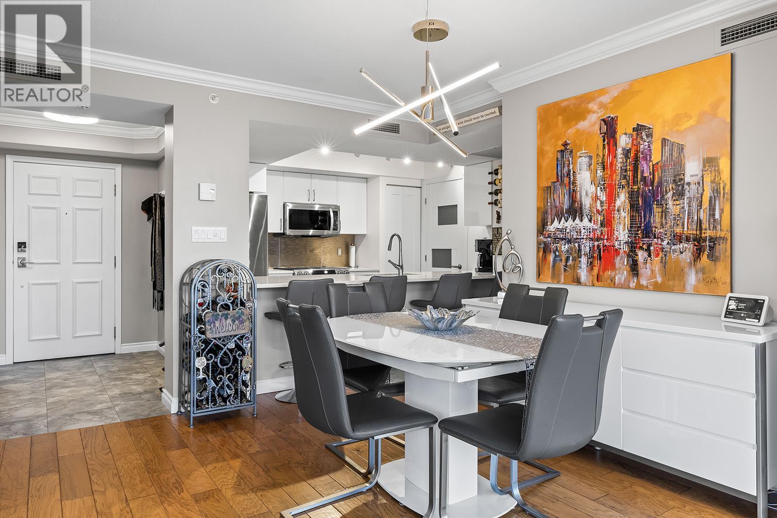 1160 Sunset Drive Unit# 302, Kelowna, British Columbia  V1Y 9P7 - Photo 3 - 10382129