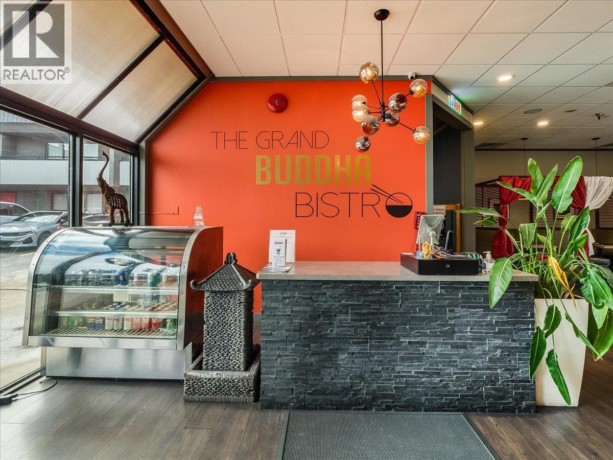 1810 8th Avenue Unit# 2, Castlegar, British Columbia  V1N 2Y2 - Photo 3 - 10380667