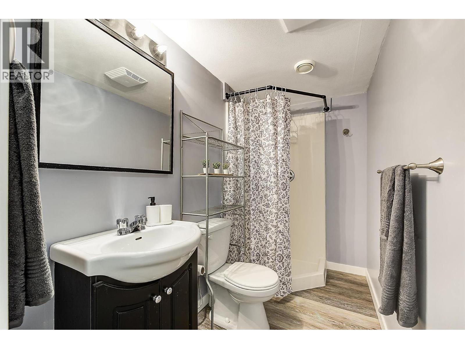 5280 Allenby Lane, Kelowna, British Columbia  V1W 4T8 - Photo 36 - 10382268