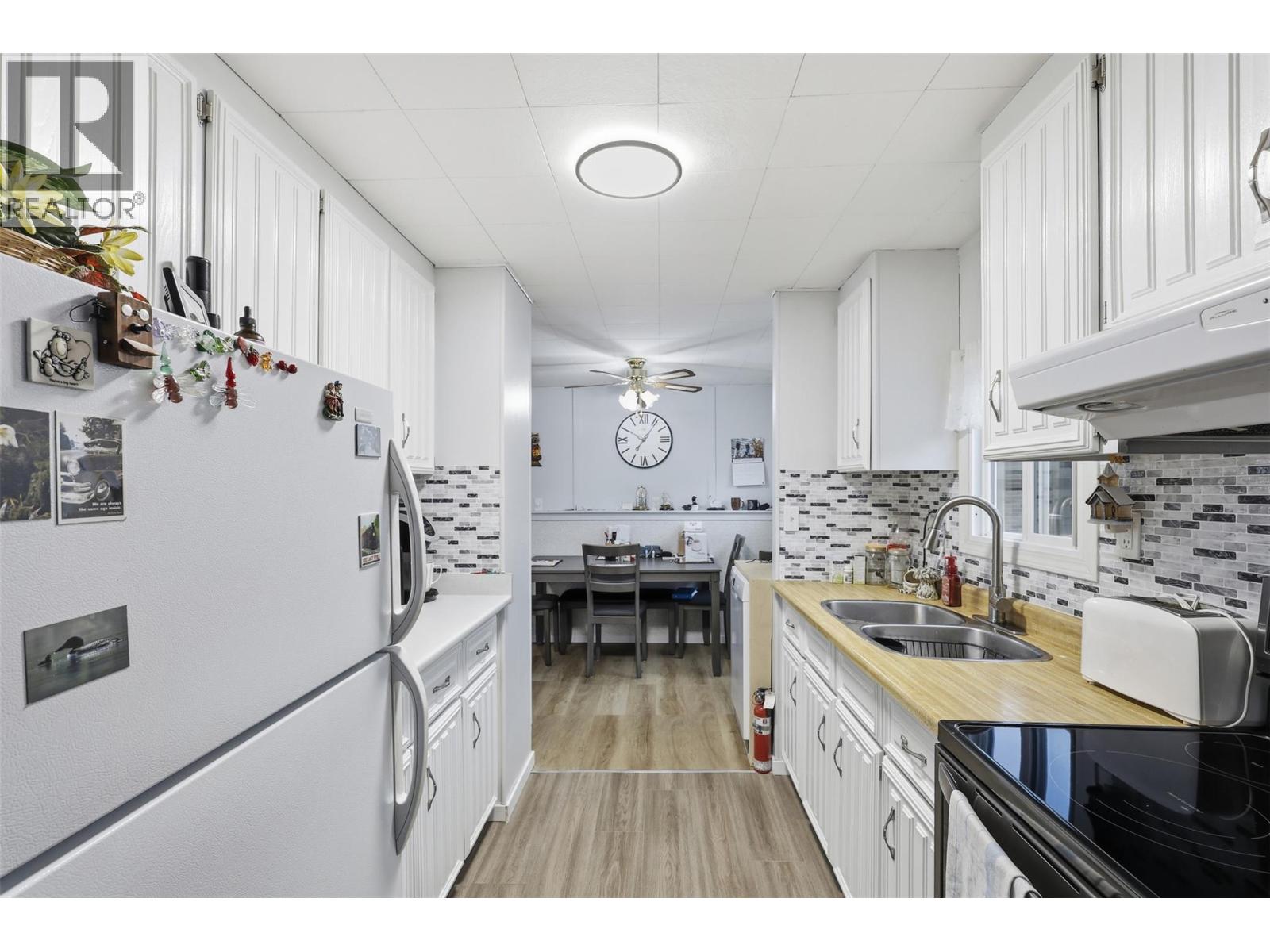 2400 Oakdale Way Unit# 26, Kamloops, British Columbia  v2b 6w6 - Photo 12 - 10382184