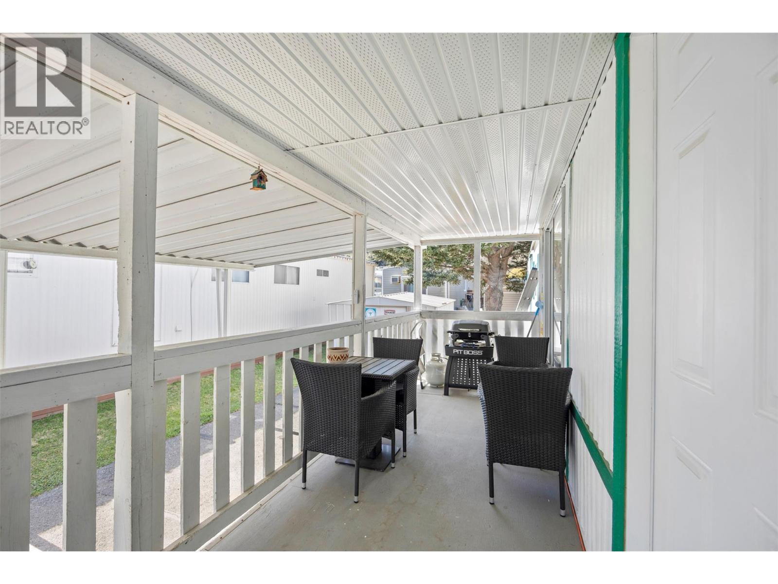 2400 Oakdale Way Unit# 26, Kamloops, British Columbia  v2b 6w6 - Photo 6 - 10382184