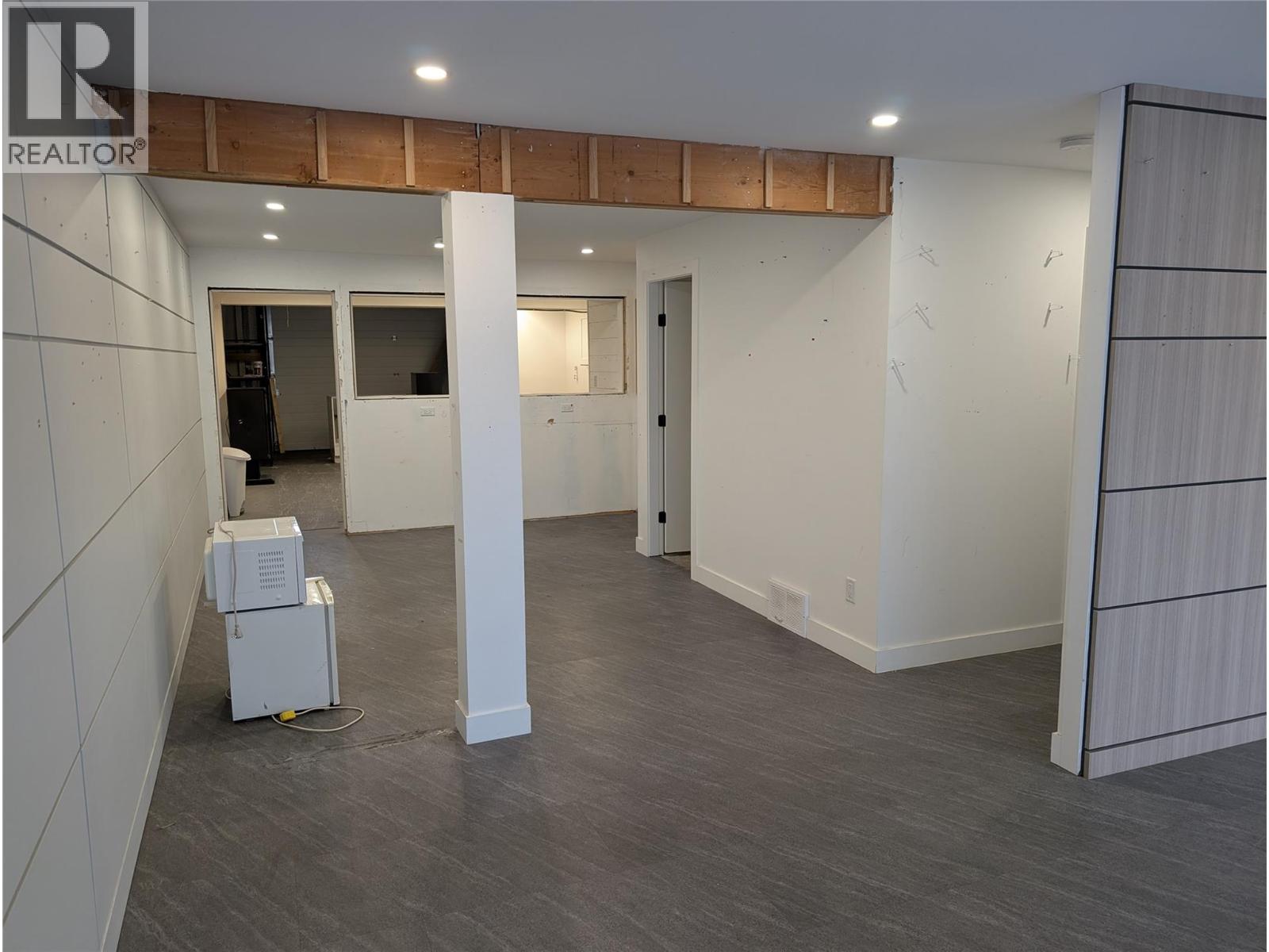 2809 44 Avenue, Vernon, British Columbia  V1T 7P4 - Photo 1 - 10382223