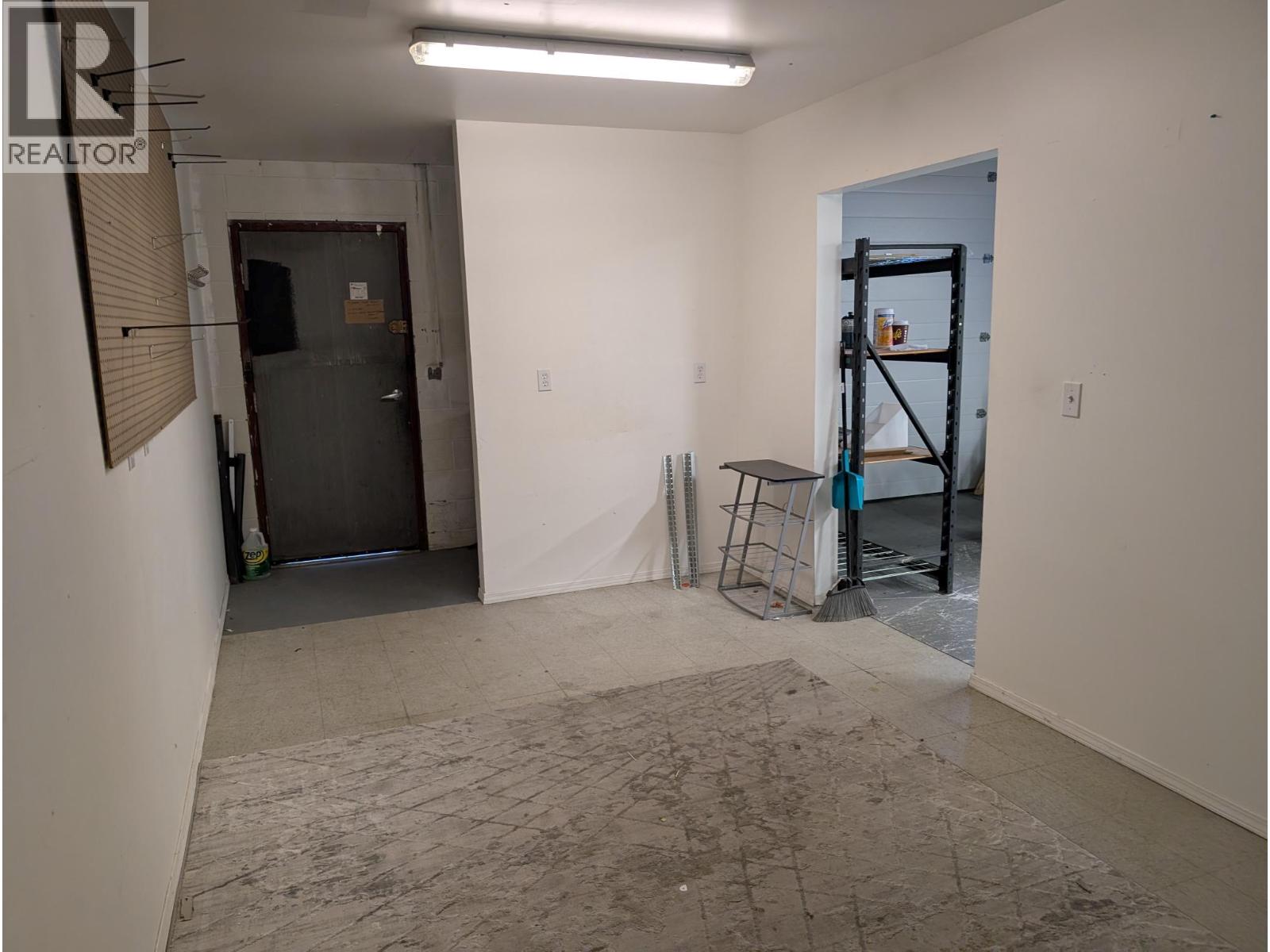 2809 44 Avenue, Vernon, British Columbia  V1T 7P4 - Photo 5 - 10382223