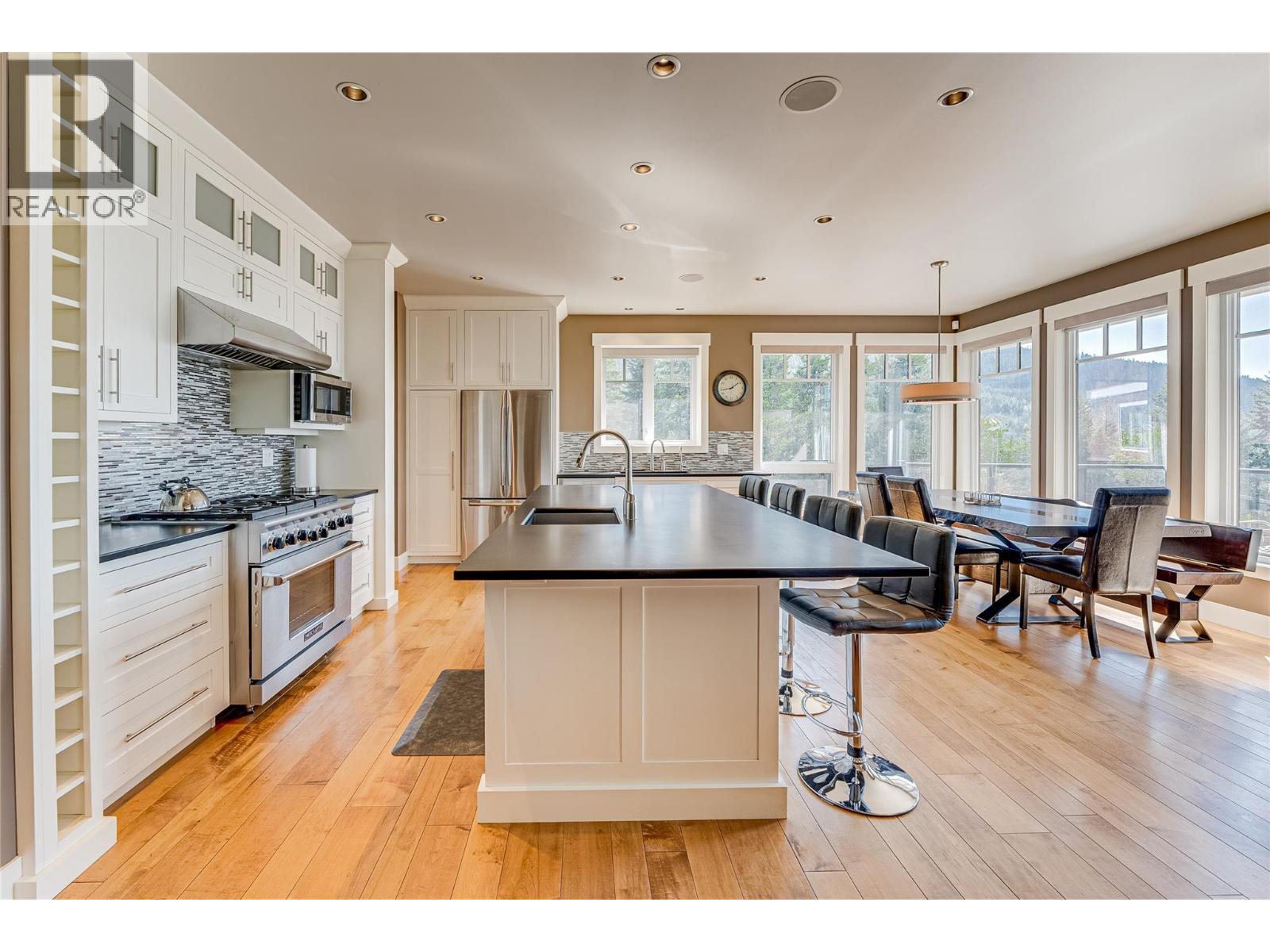 6054 Lynx Drive, Vernon, British Columbia  V1B 3J5 - Photo 18 - 10378055