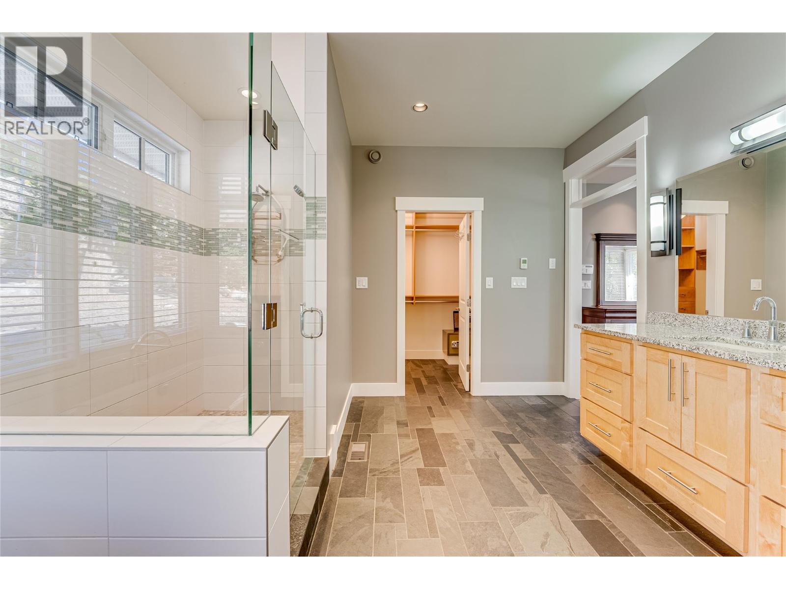 6054 Lynx Drive, Vernon, British Columbia  V1B 3J5 - Photo 37 - 10378055