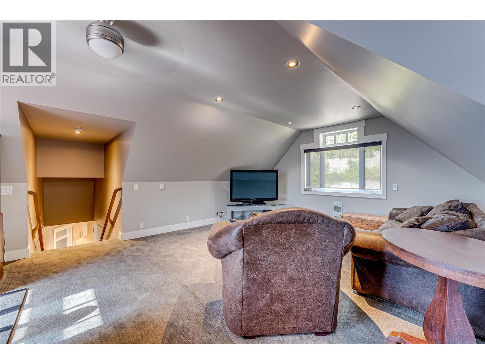 6054 Lynx Drive, Vernon, British Columbia  V1B 3J5 - Photo 51 - 10378055