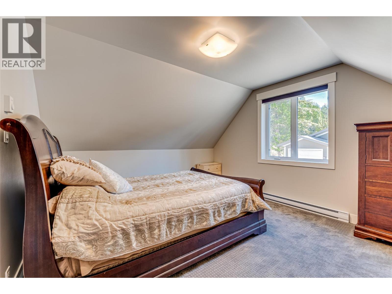 6054 Lynx Drive, Vernon, British Columbia  V1B 3J5 - Photo 52 - 10378055