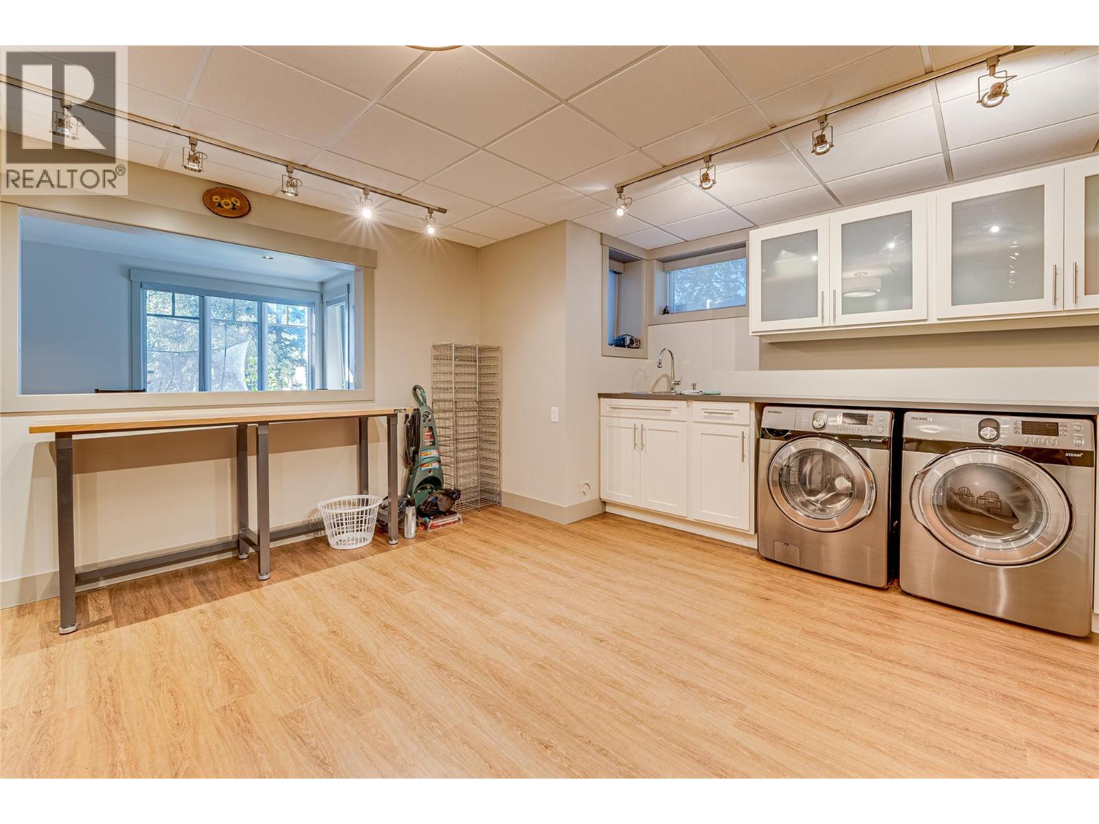 6054 Lynx Drive, Vernon, British Columbia  V1B 3J5 - Photo 61 - 10378055