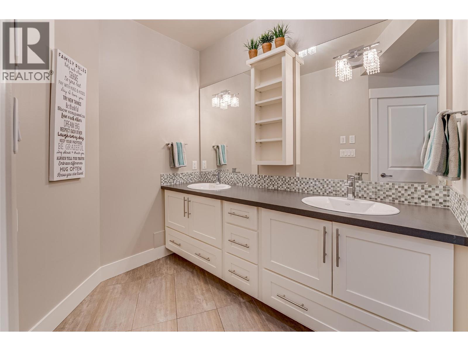 6054 Lynx Drive, Vernon, British Columbia  V1B 3J5 - Photo 66 - 10378055