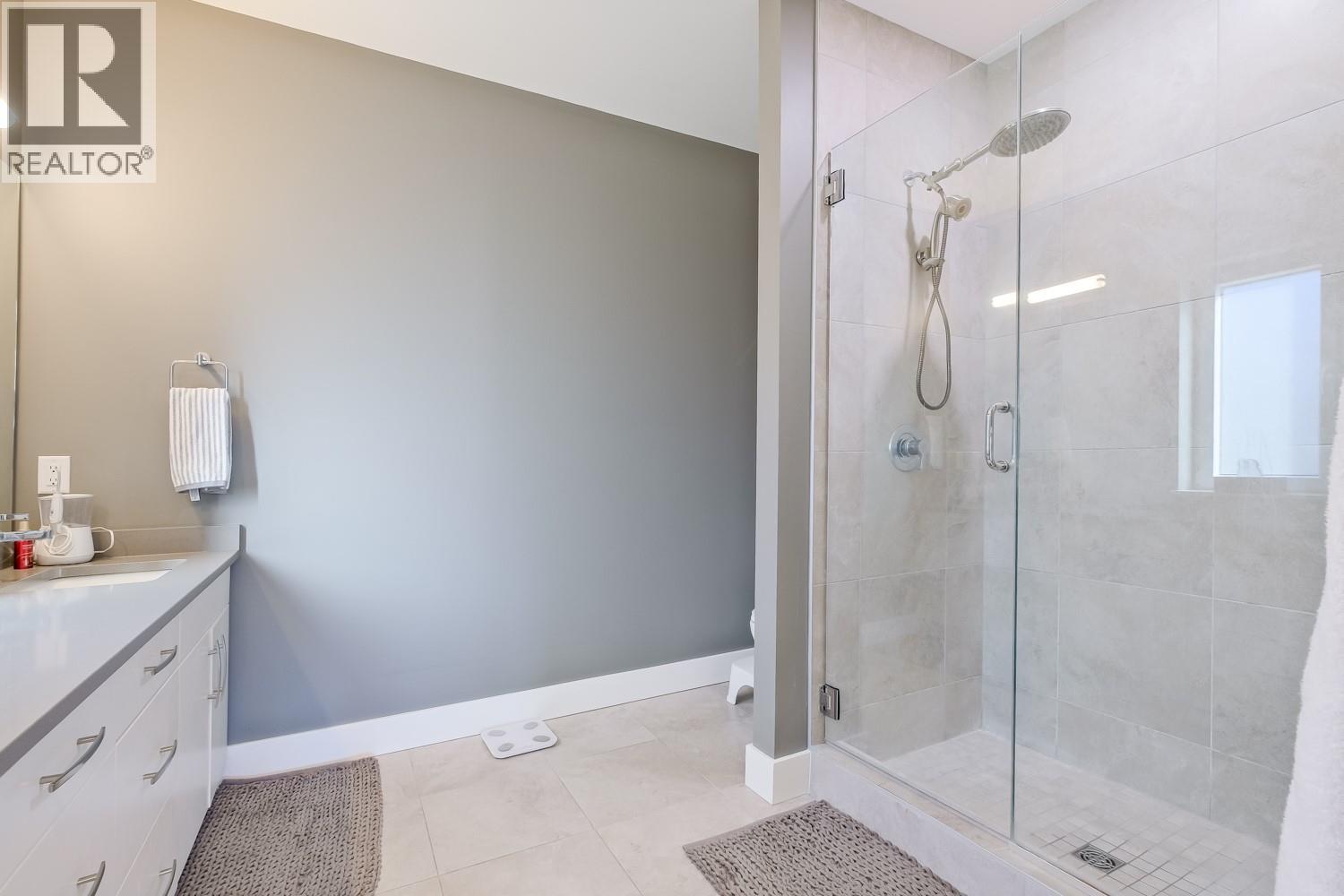 104 Skaha Bench Way, Penticton, British Columbia  V2A 0G8 - Photo 24 - 10382320