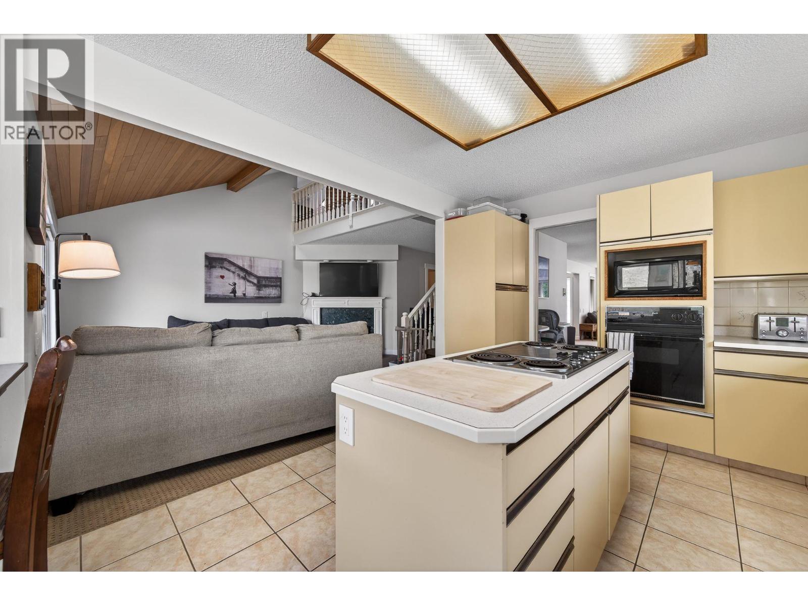 6948 Furrer Road, Kamloops, British Columbia  V2C 4V9 - Photo 15 - 10382057