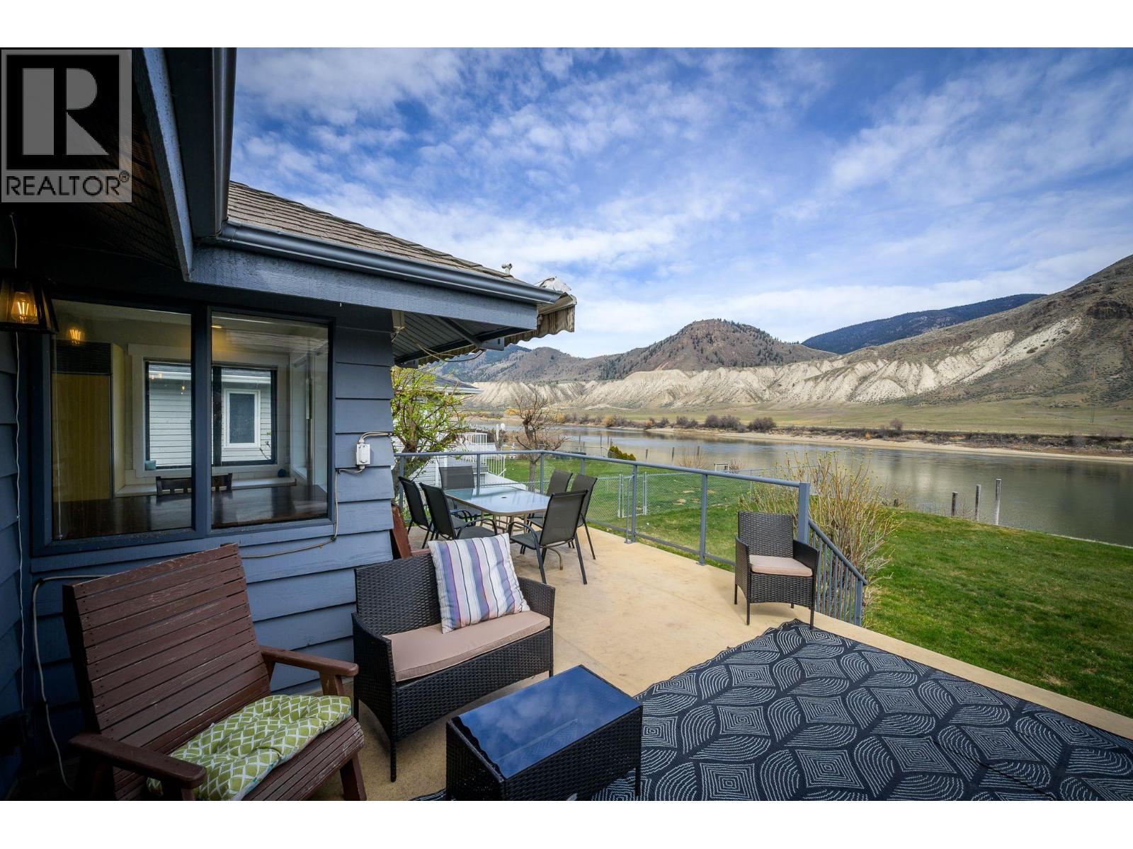 6948 Furrer Road, Kamloops, British Columbia  V2C 4V9 - Photo 4 - 10382057