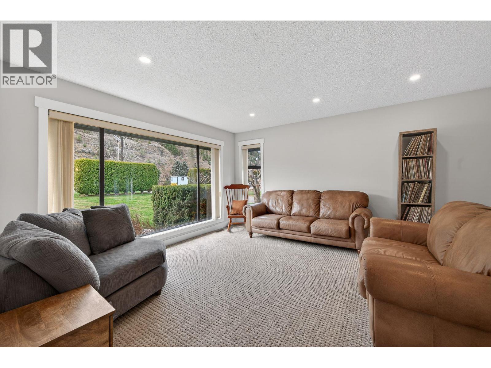 6948 Furrer Road, Kamloops, British Columbia  V2C 4V9 - Photo 9 - 10382057