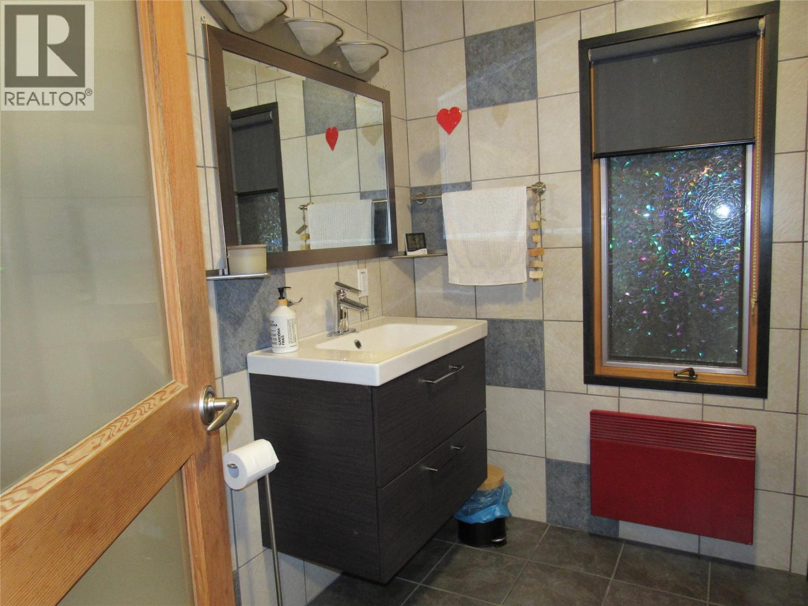 5375 Allendale Crescent, Castlegar, British Columbia  V1N 4V8 - Photo 11 - 10381716