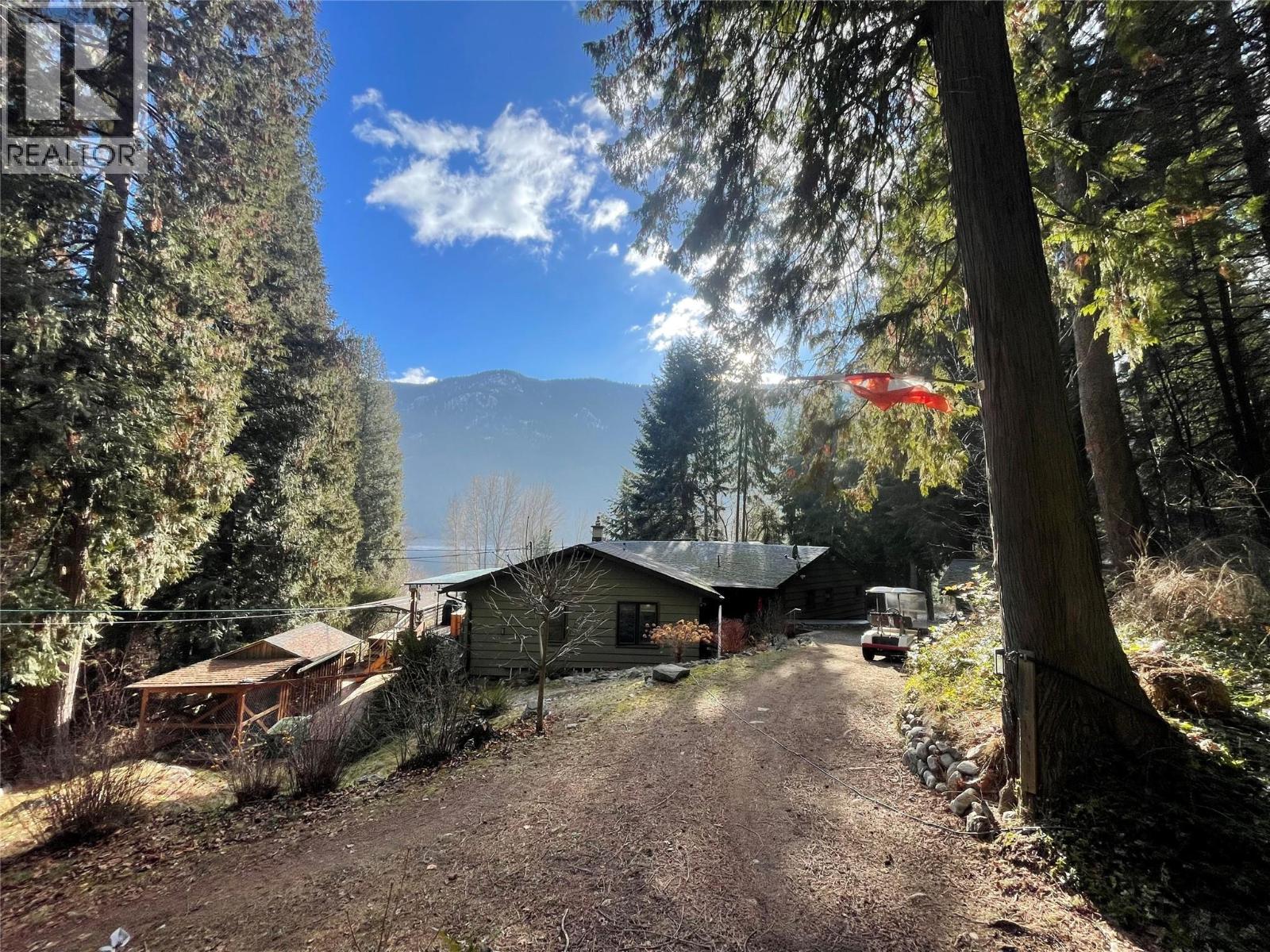 5375 Allendale Crescent, Castlegar, British Columbia  V1N 4V8 - Photo 48 - 10381716