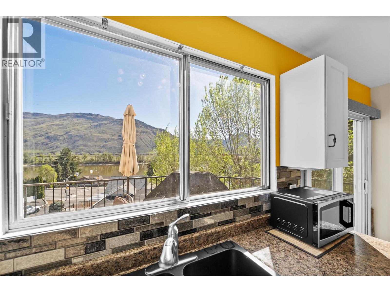 2191 Perryville Place, Kamloops, British Columbia  V2B 7Y1 - Photo 14 - 10382207