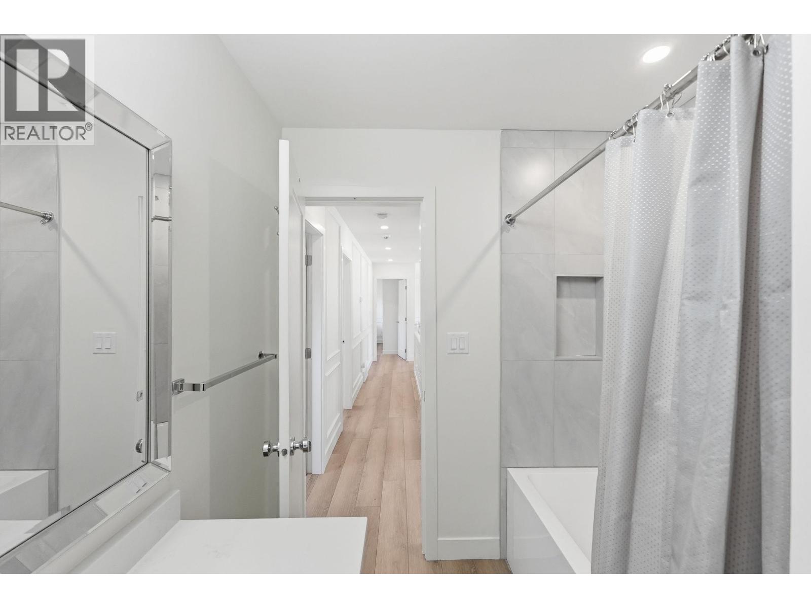 8913 Jubilee Drive, Osoyoos, British Columbia  V0H 1V2 - Photo 18 - 10380801