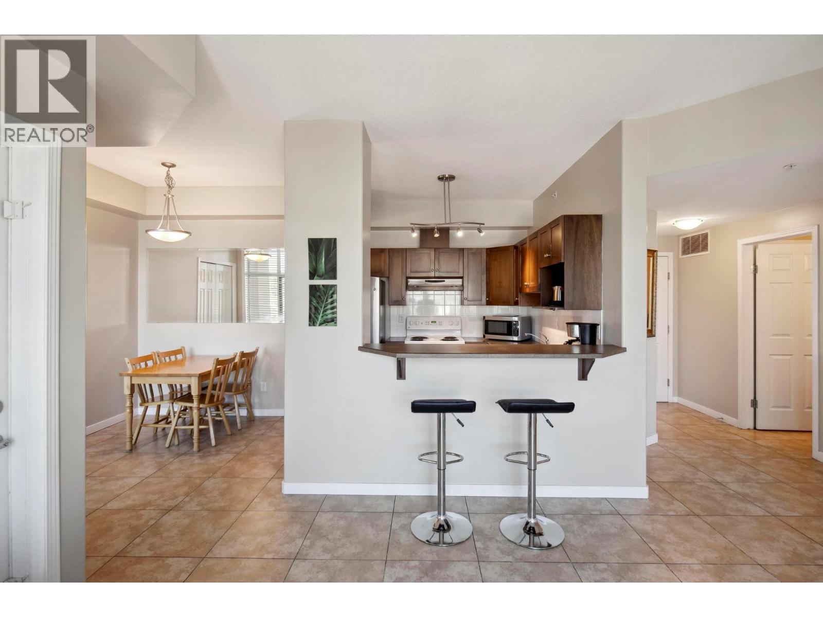 1128 Sunset Drive Unit# 904, Kelowna, British Columbia  V1Y 9W7 - Photo 6 - 10382236