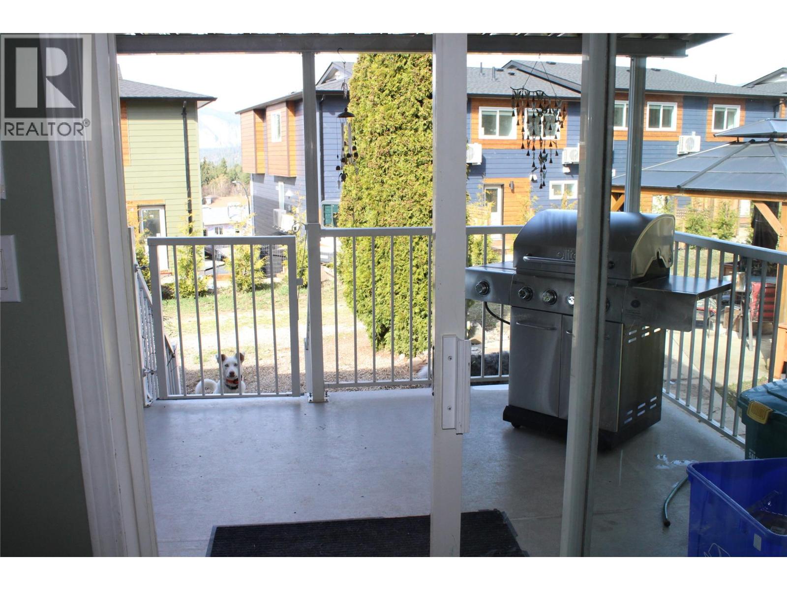 1021 12 Avenue Se, Salmon Arm, British Columbia  V1E 2C8 - Photo 7 - 10382208