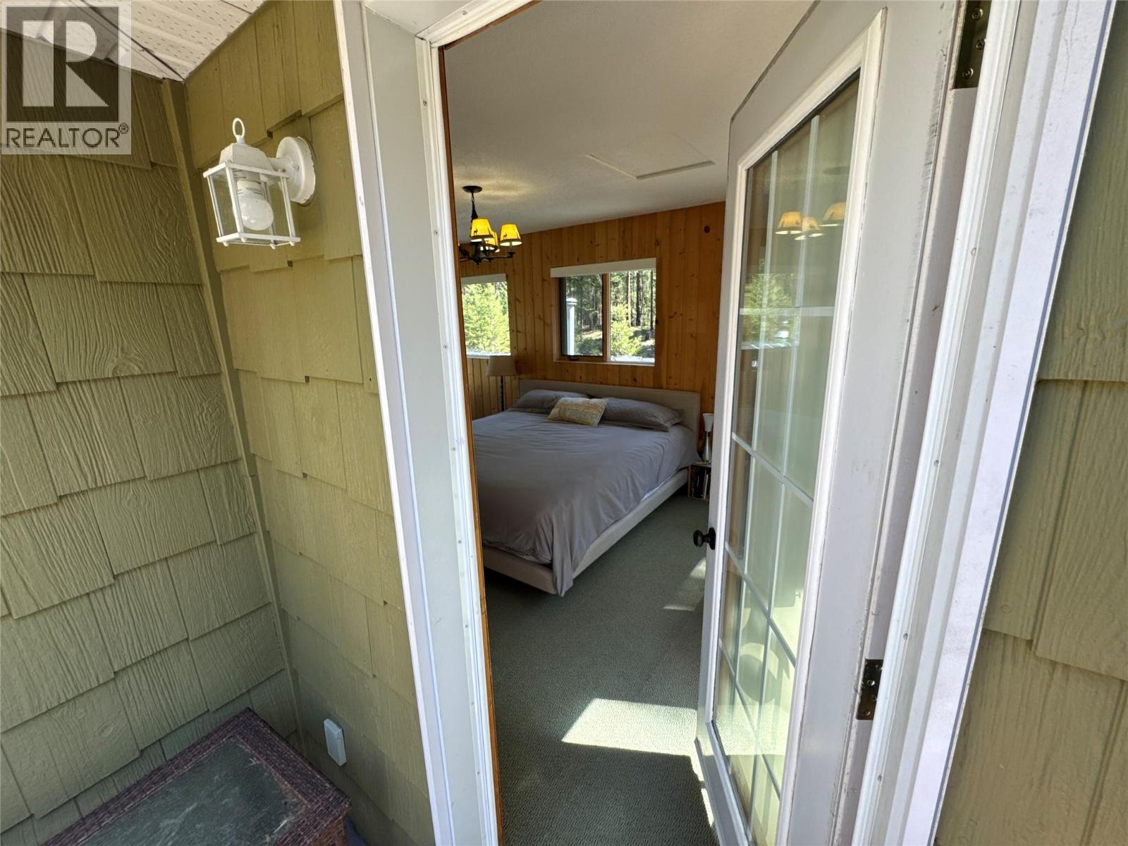 2851 Rosen Heights Road, Jaffray, British Columbia  V0B 1T0 - Photo 25 - 10382017