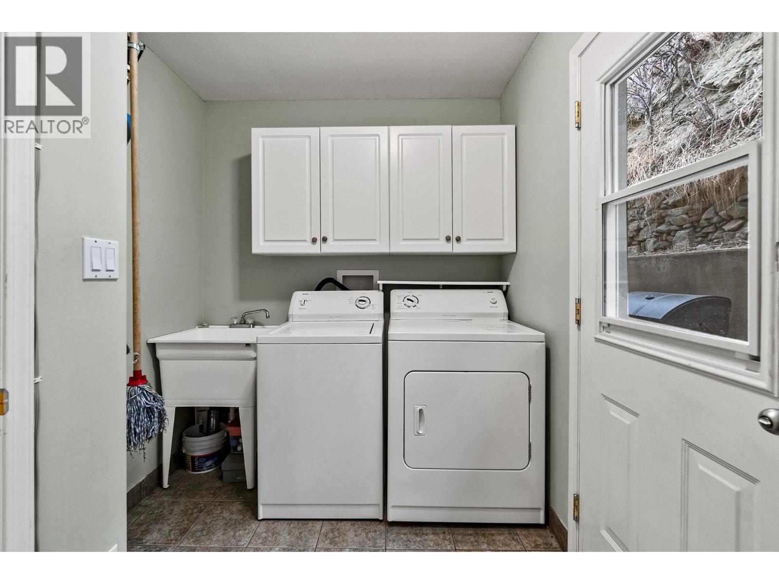 712 Creekside Road, Penticton, British Columbia  V2A 2C4 - Photo 23 - 10382150