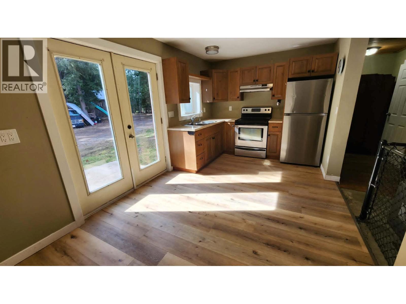 63 Begbie Road, Cherryville, British Columbia  V0E 2G3 - Photo 34 - 10382151