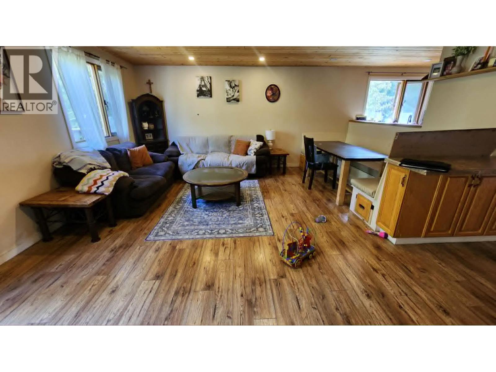 63 Begbie Road, Cherryville, British Columbia  V0E 2G3 - Photo 38 - 10382151