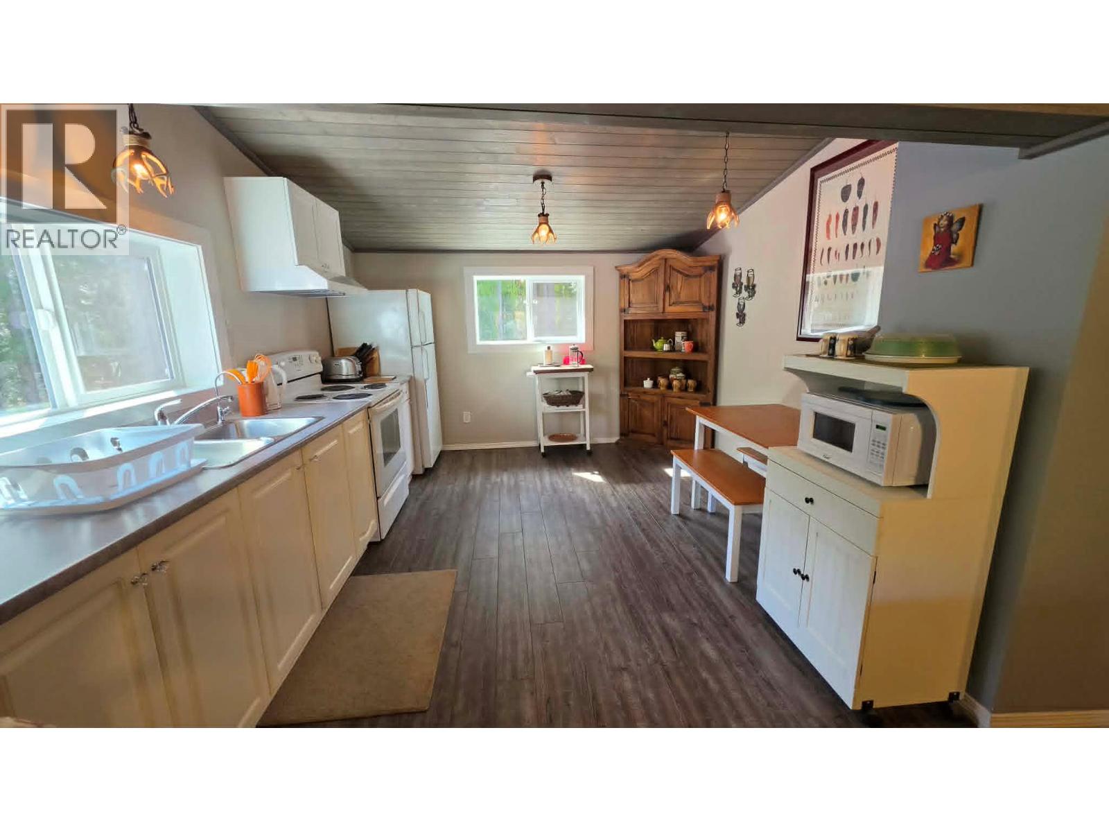 63 Begbie Road, Cherryville, British Columbia  V0E 2G3 - Photo 75 - 10382151