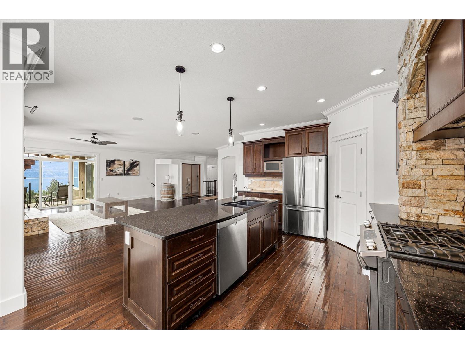 2584 Lucinde Road, West Kelowna, British Columbia  V1Z 4B1 - Photo 23 - 10381809