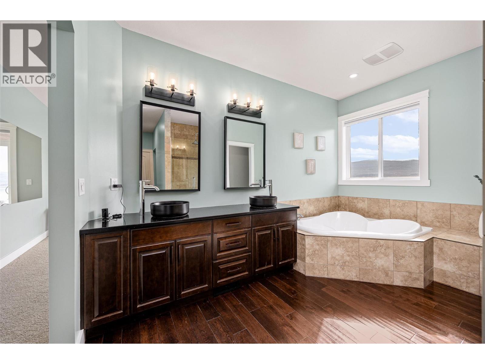 2584 Lucinde Road, West Kelowna, British Columbia  V1Z 4B1 - Photo 35 - 10381809