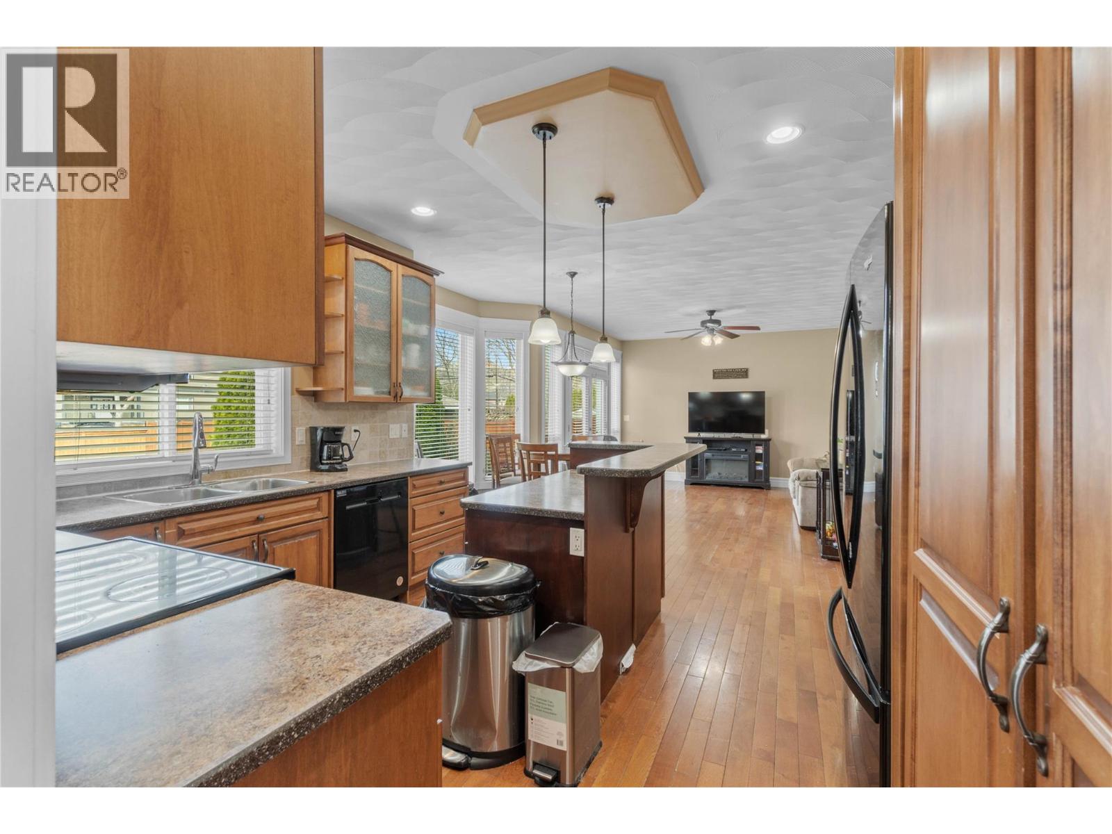 866 Arlington Court, Kamloops, British Columbia  V2B 8T4 - Photo 17 - 10380824