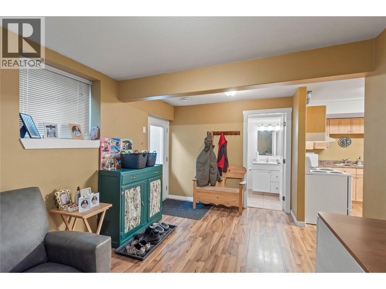 866 Arlington Court, Kamloops, British Columbia  V2B 8T4 - Photo 32 - 10380824