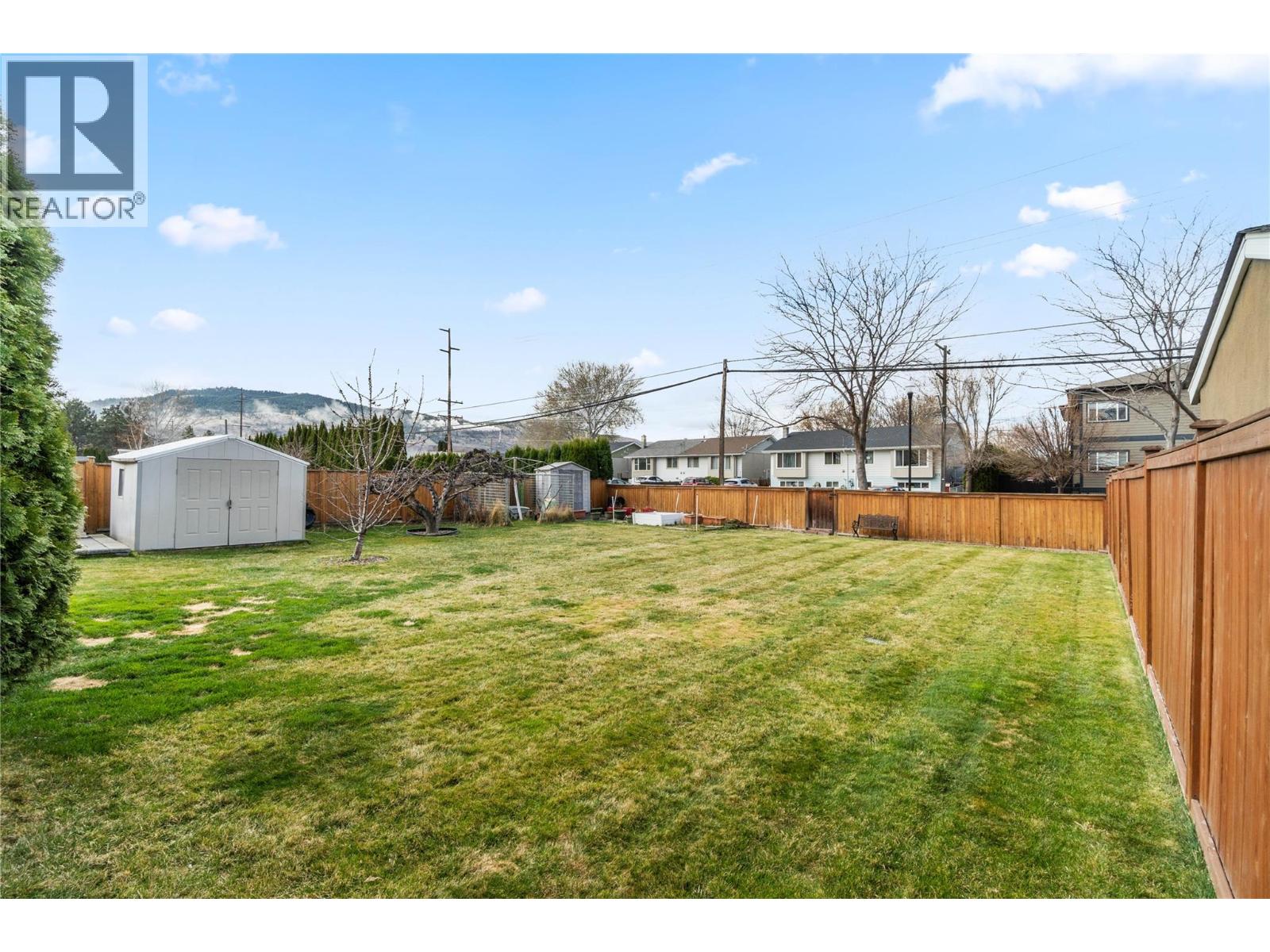 866 Arlington Court, Kamloops, British Columbia  V2B 8T4 - Photo 9 - 10380824