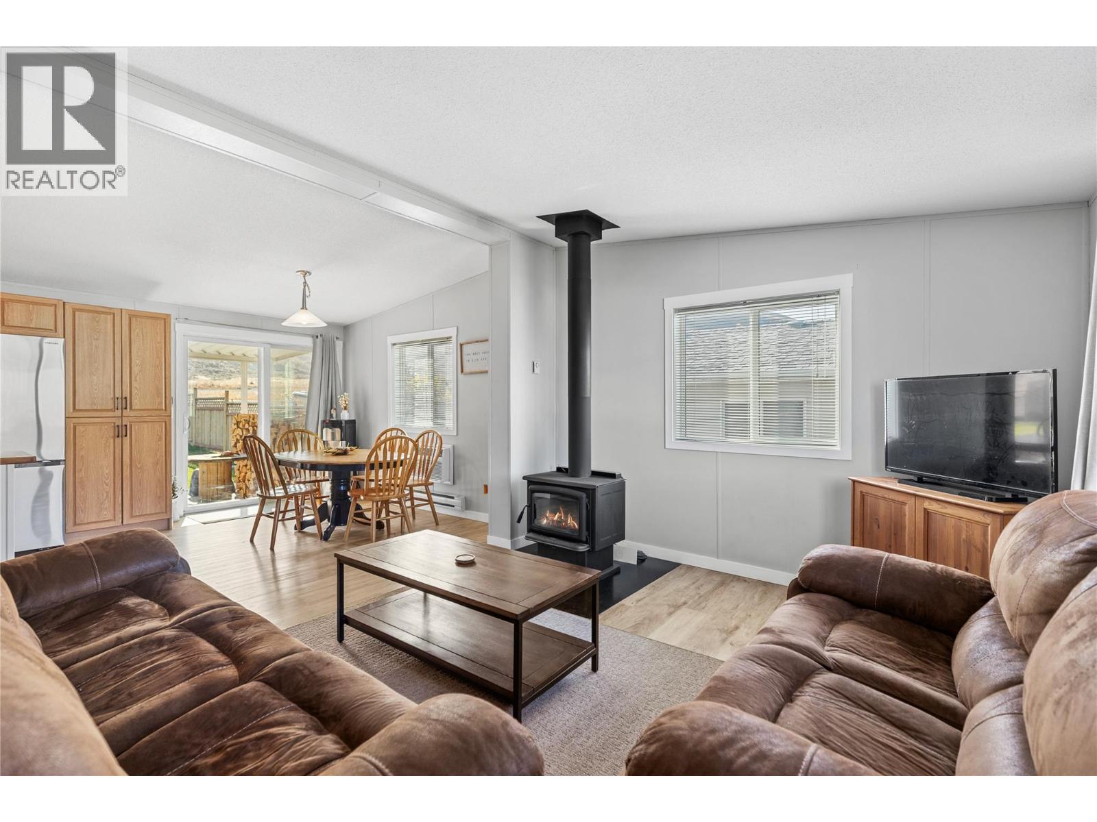 7020 Watson Drive E, Kamloops, British Columbia  V0K 2J0 - Photo 11 - 10382306