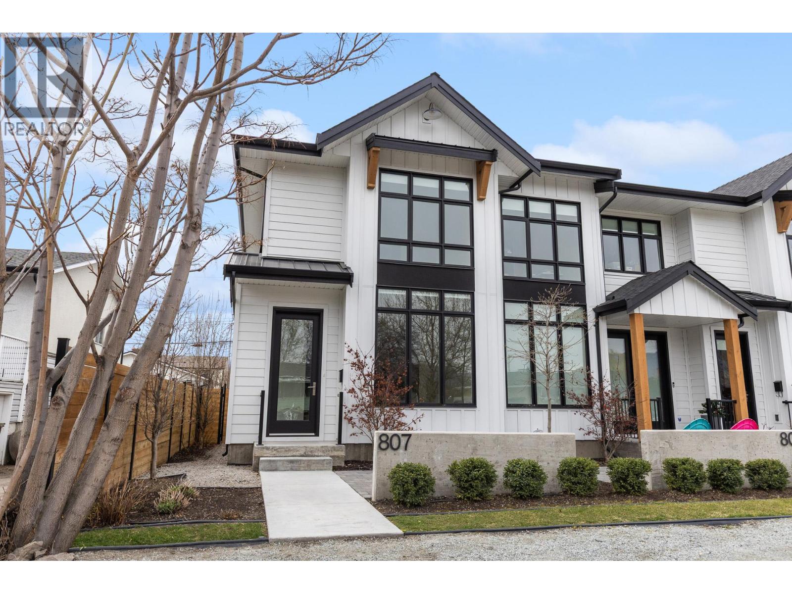 807 Francis Avenue, Kelowna, British Columbia  V1Y 5G6 - Photo 1 - 10382290