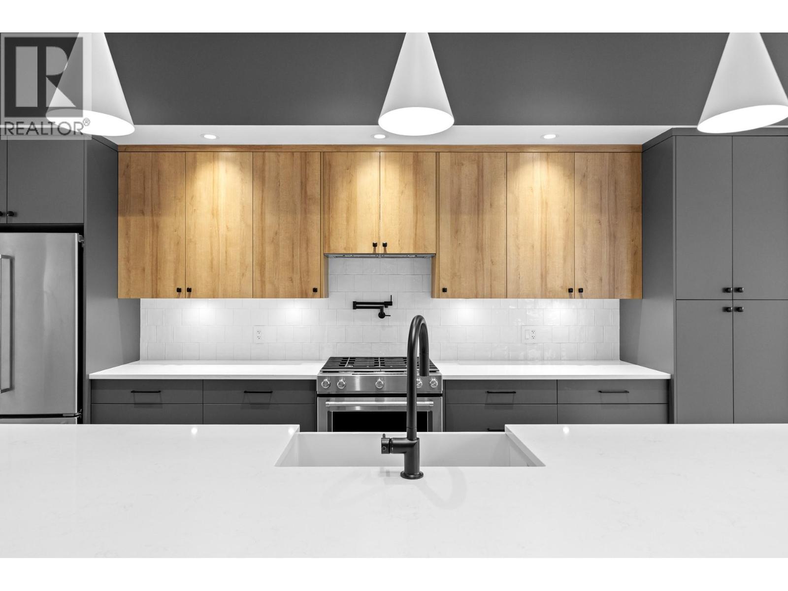 807 Francis Avenue, Kelowna, British Columbia  V1Y 5G6 - Photo 7 - 10382290